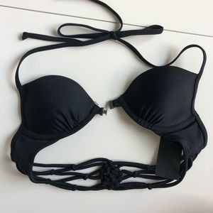 HOLLISTER BLACK CROCHET SWIM TOP BUCKLE IN FRONT